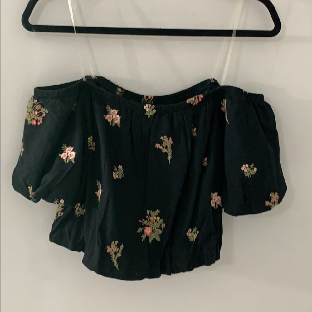 NEW Off the Shoulder Crop Top